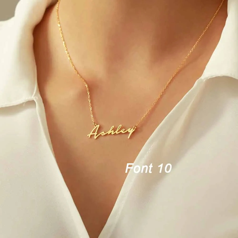 Élan Signature Name Necklace