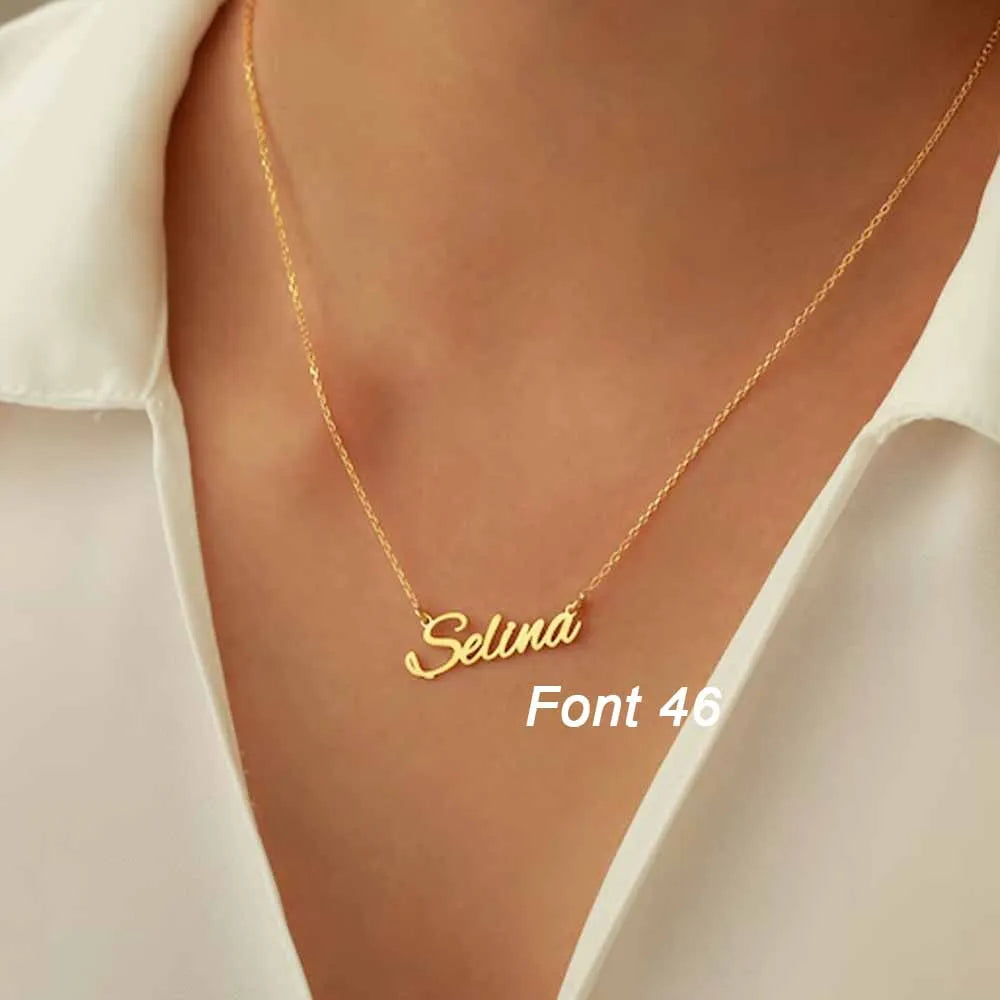 Élan Signature Name Necklace