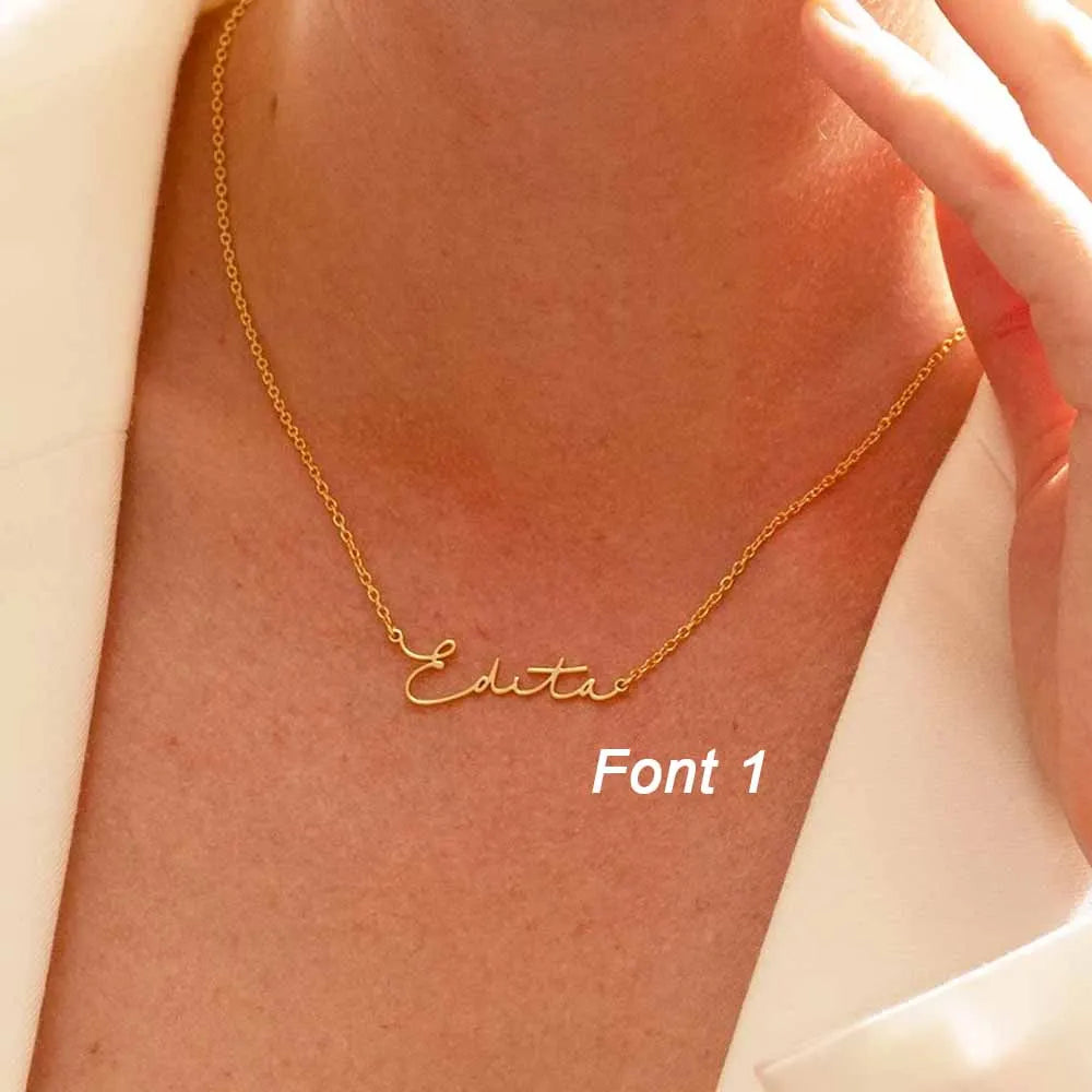 Élan Signature Name Necklace